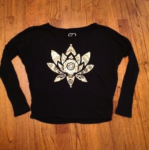 🌺 5/$25 Black Long Sleeve Baggy Top